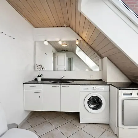 Harriette - 100m From The Sea By Interhome